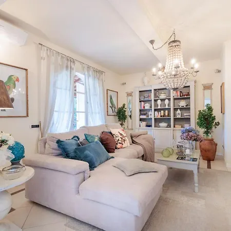 Villa Beautiful Lory On The Hills Of Lucca Piaggiori